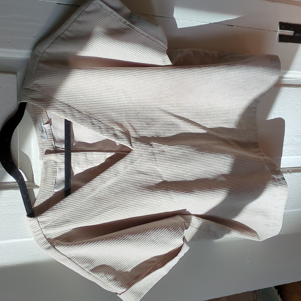 Corduroy v-neck top with buttons
